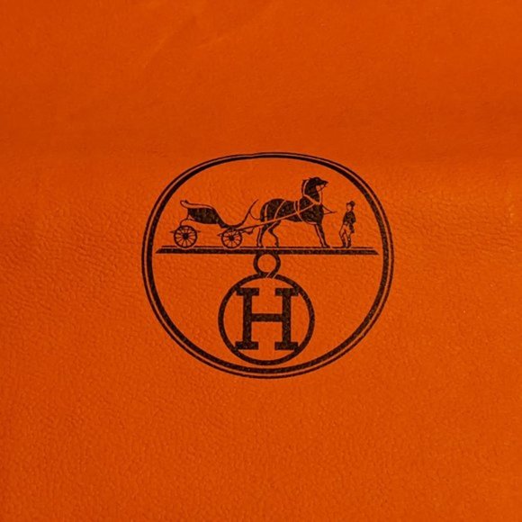 Hermes Gift Bagđź’ĄPRICE DROPđź’Ą - Picture 4 of 4